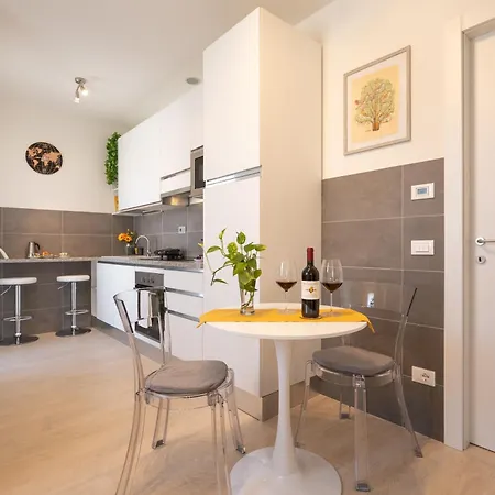 Charming - Conventino Modern - One-bedroom Flat With Living Area And Garage Near Boboli Lejlighed Firenze