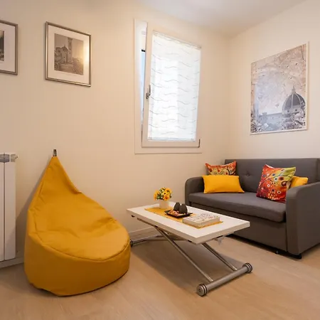 Lejlighed Charming - Conventino Modern - One-bedroom Flat With Living Area And Garage Near Boboli