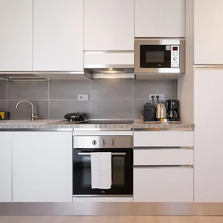 Charming - Conventino Modern - One-bedroom Flat With Living Area And Garage Near Boboli Apartment Florenz
