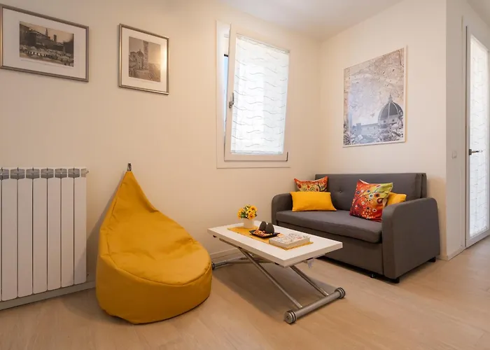 Apartment Charming - Conventino Modern - One-bedroom Flat With Living Area And Garage Near Boboli